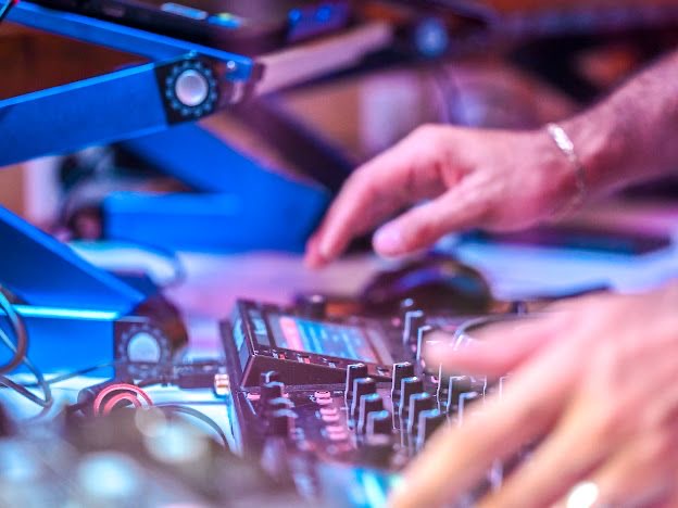 Detailaufnahme am DJ-Controller